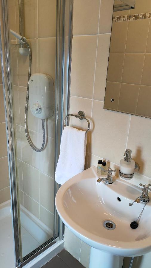 Lios Einne House Accommodation Инишир Экстерьер фото