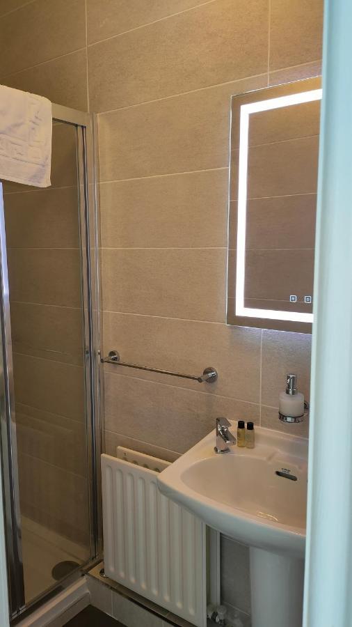 Lios Einne House Accommodation Инишир Экстерьер фото