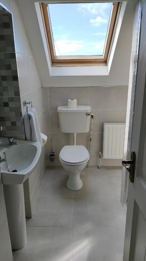 Lios Einne House Accommodation Инишир Экстерьер фото